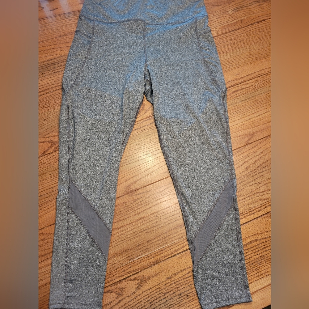 Daisy Fuentes Heather Gray Leggings